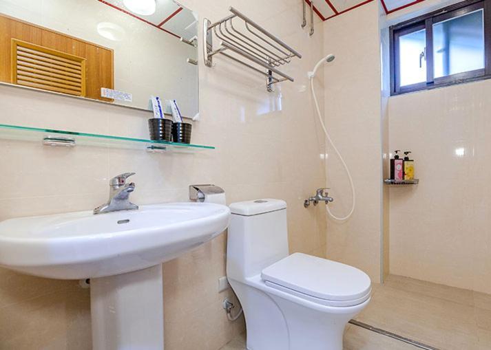 Moonlight Manor B&B Taitung Bagian luar foto
